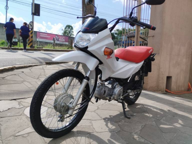 HONDA - POP 110I - 2022/2022 - Branca - R$ 10.500,00