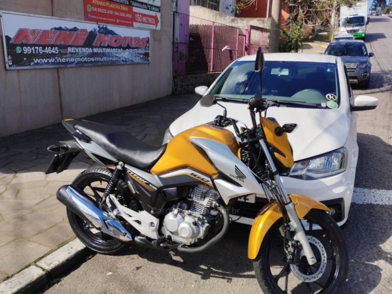 HONDA - CG 160 - 2021/2022 - Amarela - R$ 17.500,00
