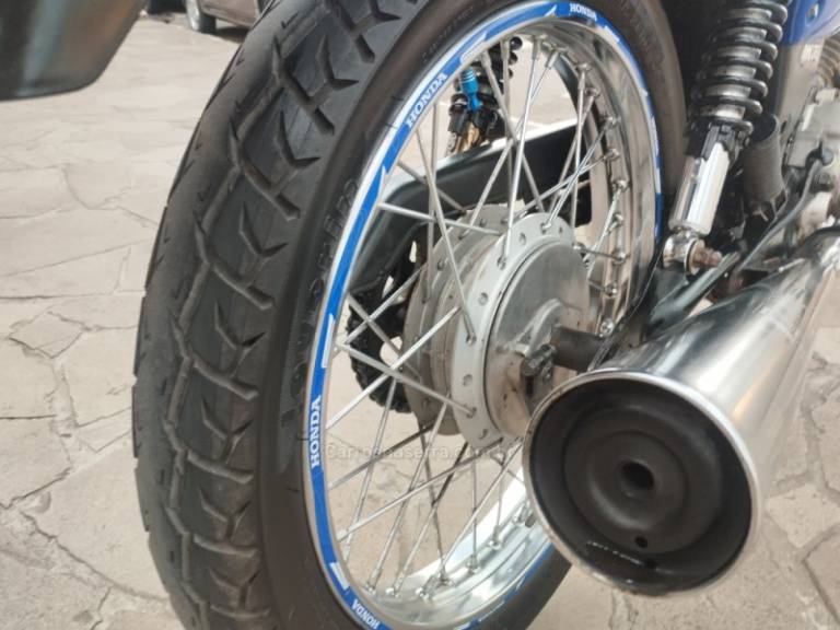 HONDA - CG 125 - 2001/2001 - Azul - R$ 7.500,00