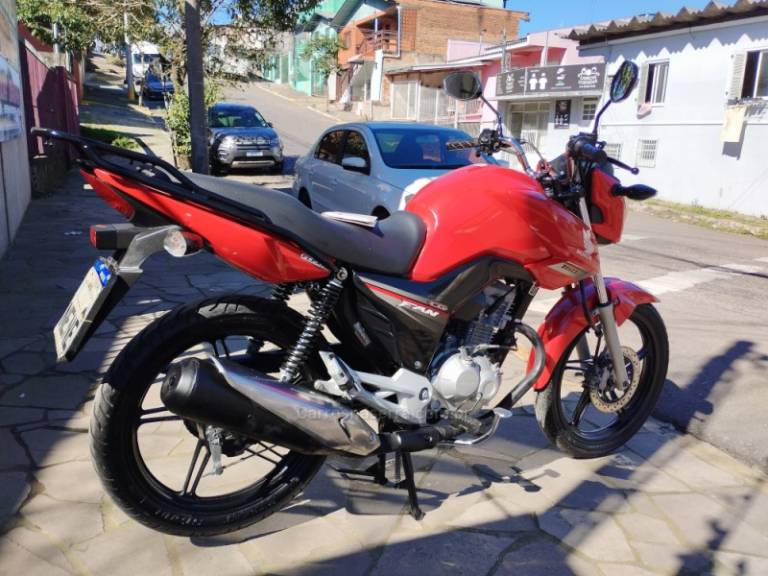 HONDA - CG 160 - 2015/2016 - Vermelha - R$ 14.999,00