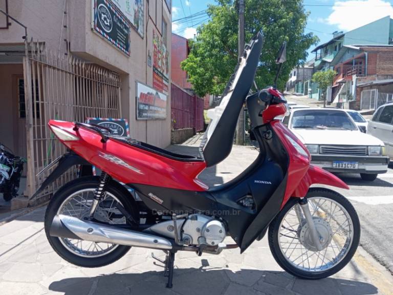 HONDA - BIZ 125 - 2007/2008 - Vermelha - R$ 7.999,00