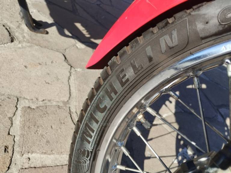 HONDA - CG 150 - 2013/2014 - Vermelha - R$ 13.999,00