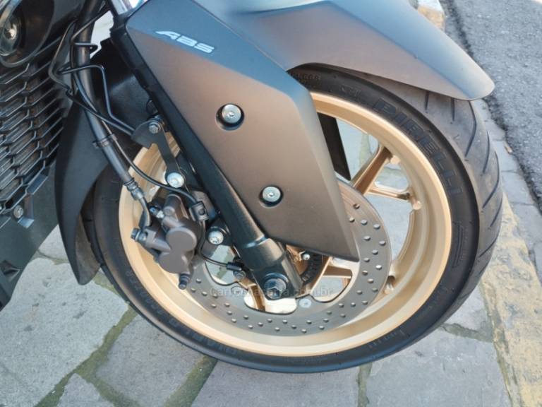 YAMAHA - X MAX - 2021/2021 - Preta - R$ 25.999,00