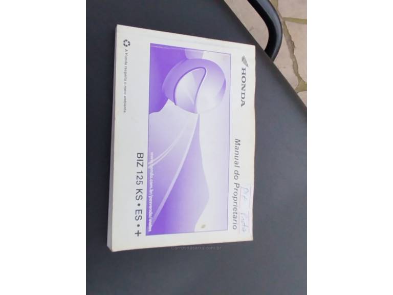 HONDA - BIZ 125 - 2005/2006 - Preta - R$ 7.999,00