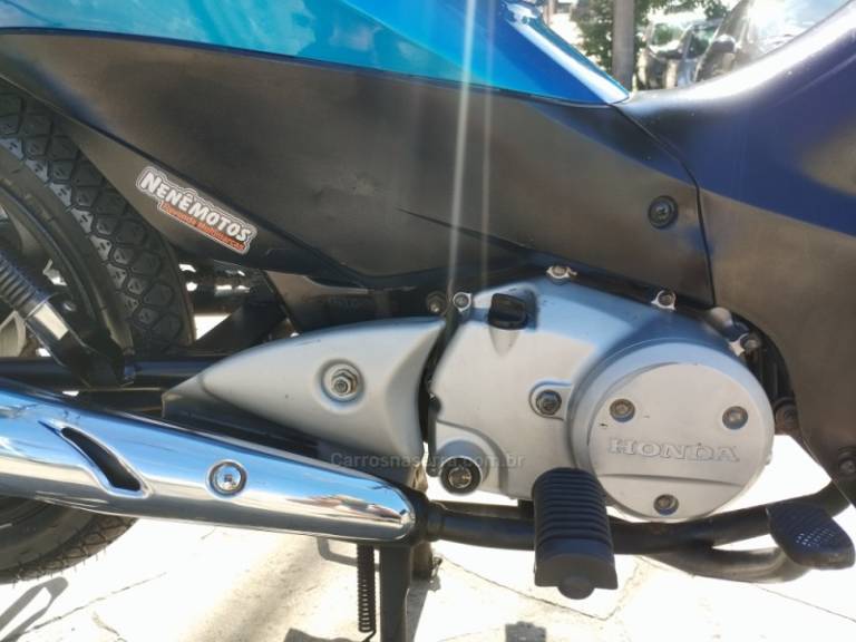 HONDA - BIZ 125 - 2006/2006 - Azul - R$ 8.500,00