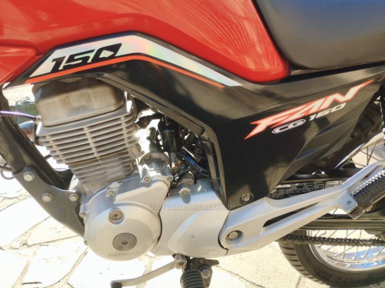 HONDA - CG 150 - 2013/2014 - Vermelha - R$ 13.999,00