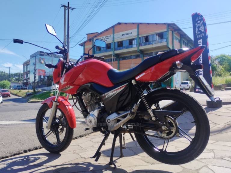 HONDA - CG 160 - 2015/2016 - Vermelha - R$ 15.999,00