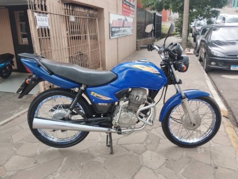 HONDA - CG 125 - 2001/2001 - Azul - R$ 7.500,00