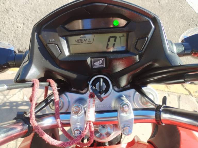 HONDA - CG 150 - 2013/2014 - Vermelha - R$ 13.999,00