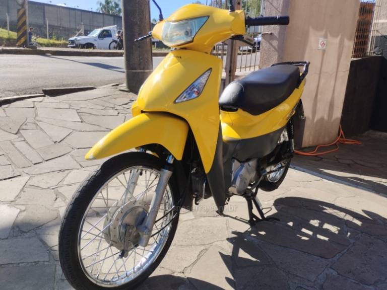 HONDA - BIZ 125 - 2007/2008 - Amarela - R$ 8.800,00