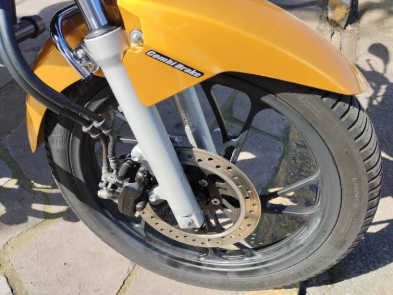 HONDA - CG 160 - 2021/2022 - Amarela - R$ 17.500,00