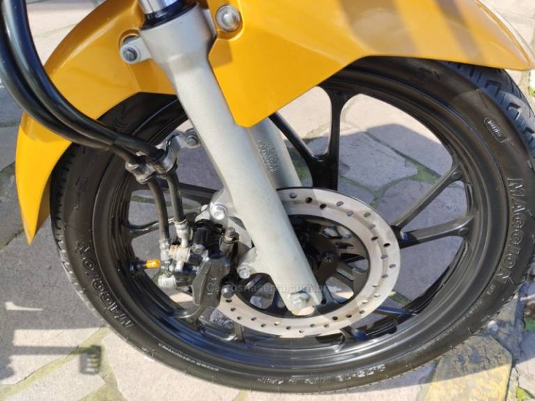 HONDA - CG 160 - 2021/2022 - Amarela - R$ 17.500,00