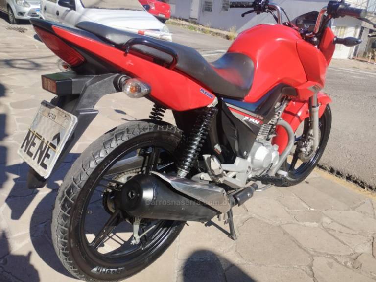 HONDA - CG 160 - 2015/2016 - Vermelha - R$ 15.999,00