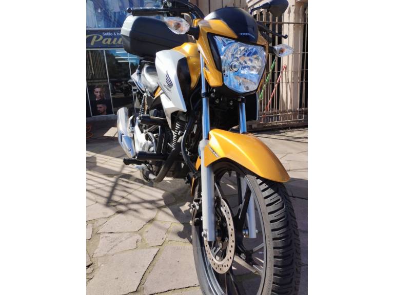 HONDA - CG 160 - 2021/2022 - Amarela - R$ 17.500,00