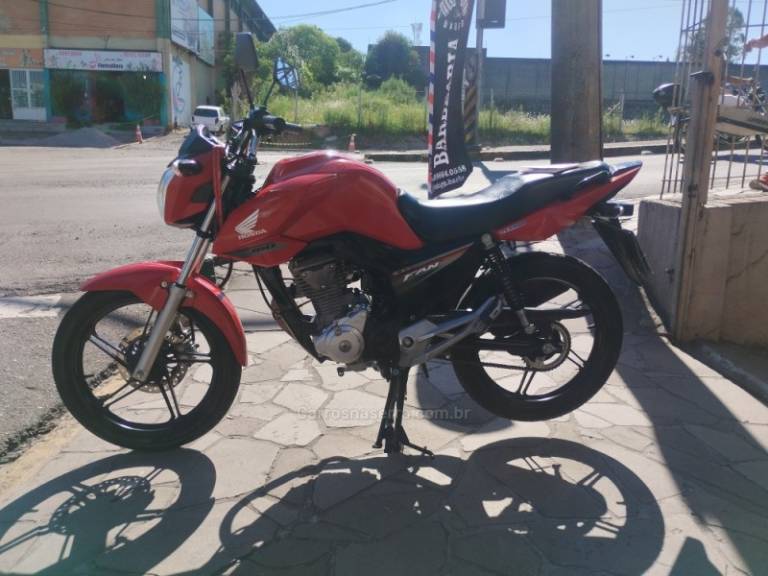 HONDA - CG 160 - 2015/2016 - Vermelha - R$ 15.999,00