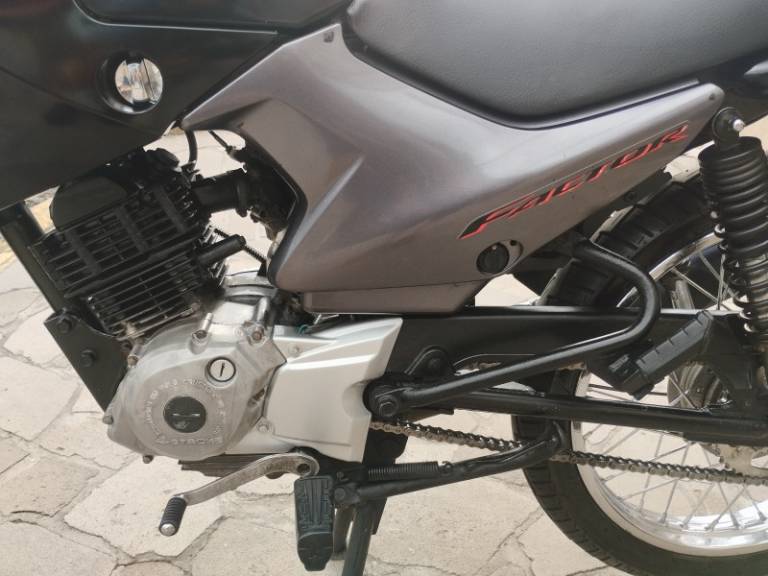 YAMAHA - FACTOR YBR - 2009/2009 - Preta - R$ 7.999,00