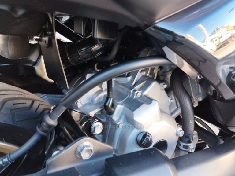 YAMAHA - X MAX - 2021/2021 - Preta - R$ 25.999,00