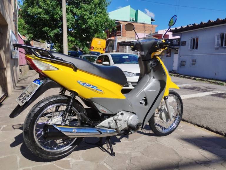 HONDA - BIZ 125 - 2007/2008 - Amarela - R$ 8.800,00
