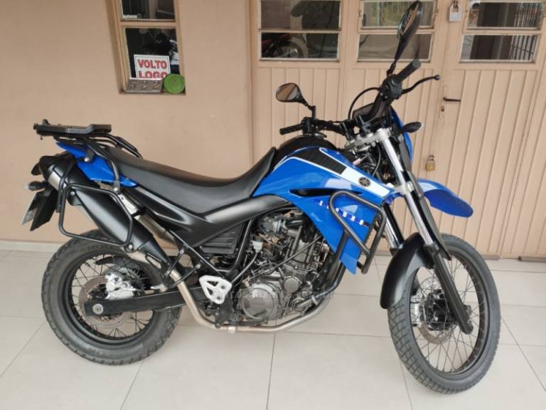 YAMAHA - XT - 2011/2012 - Azul - R$ 34.900,00